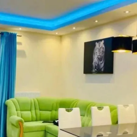 Holiday Park Apartment *